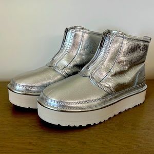 Ugg Boots Silver Platform Neumel Zipper